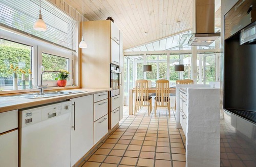 Ajstrup House | 30002 Malling - Hybenvænget 20