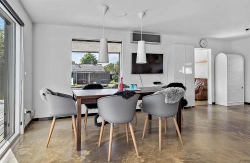 Ajstrup House | 30007-Malling-Hyldevaenget-9