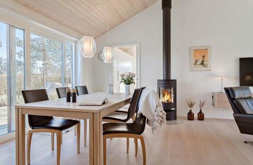 Ajstrup House | 30015-Malling-Morbaervaenget-13