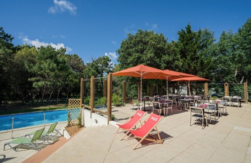 Saint-Jean-de-Monts Condo | 300m de la Plage ! Appart avec accès Piscine + Spa
