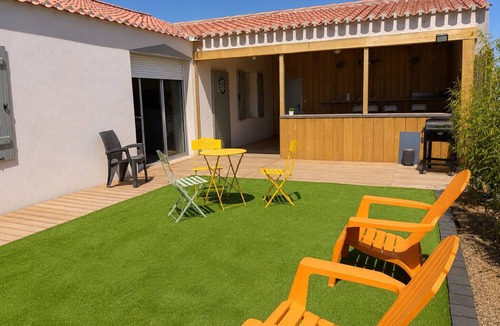 La Gueriniere House | 300m from beaches - House with garden for 12
