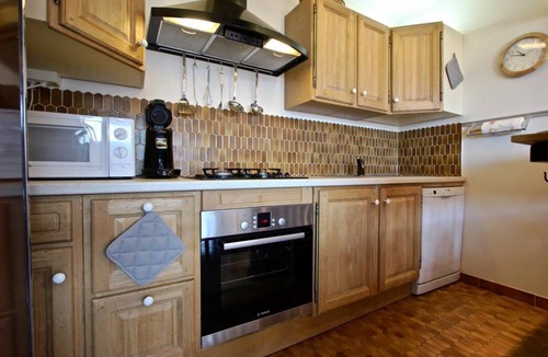 Chamrousse Apartment | 300m from resort center, 4th floor, balcony, tv, 55m², Chamrousse