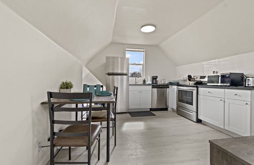 Nampa Apartment | 300Mbps°Smart TV°Full Kitchen°Self Check-In°W/D