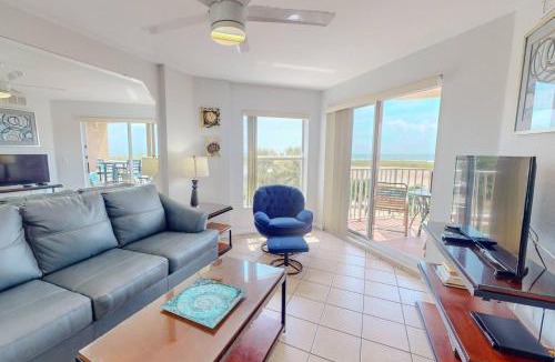 Treasure Island House | 301 - Surf Beach Resort