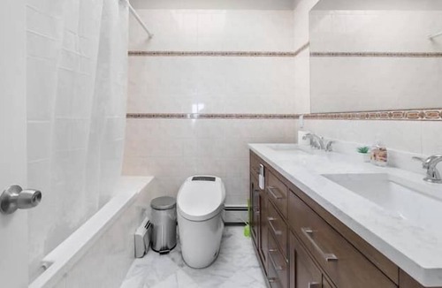 Piety Corner House | #301 Waltham Shared House by Zen Living