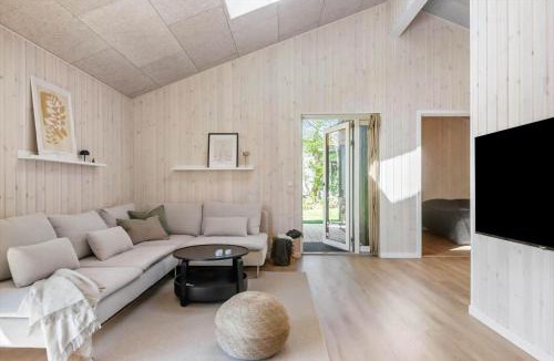Saksild Strand House | 30333-Odder-Violvej-6