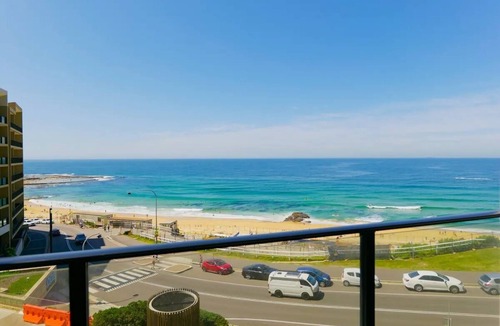 Newcastle Apartment | 304 Arena Newcastle Beach
