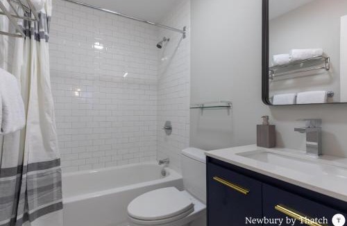 Back Bay West Apartment | 304 Newbury Street by Thatch