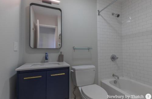 Back Bay West Apartment | 304 Newbury Street by Thatch