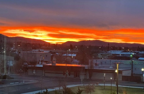 Downtown Klamath Falls Apartment | 304 Retro Haven in 1930’s Gem