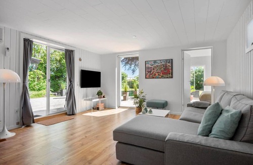 Saksild Strand House | 30490 Saksild - Præsteager 221