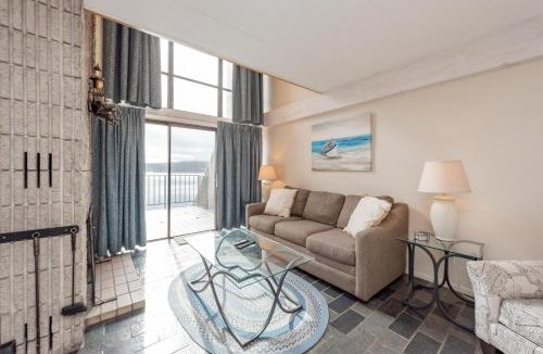 Thayerville House | 304C One Bedroom One Bath