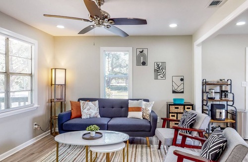 Bloomingdale House | 304SCYPR: 3 BR, 2 BA House in Bloomingdale, Sleeps 3