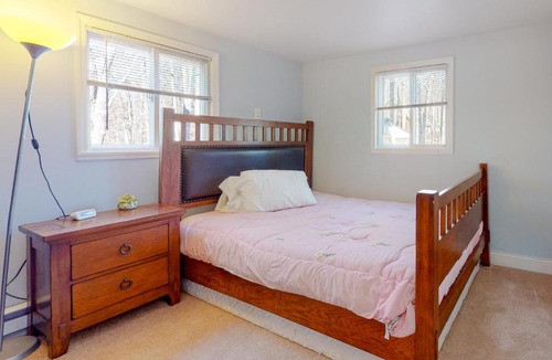 Pocono Lake House | 305 N Arrow Drive