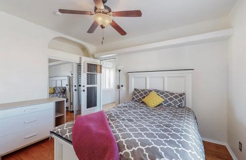 Las Cruces Villa | 3061 Chippewa Summit