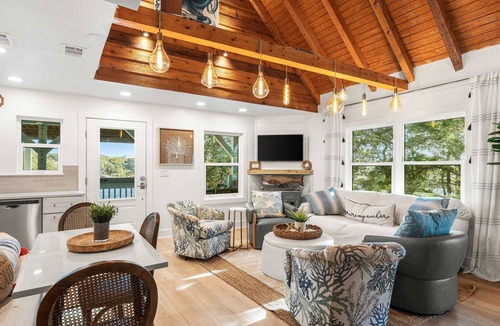 Panama City Beach Ski Chalet | 30A | Bikes | Private Dock | Firepit | Kayaks