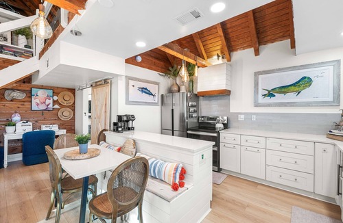 Panama City Beach Ski Chalet | 30A | Bikes | Private Dock | Firepit | Kayaks