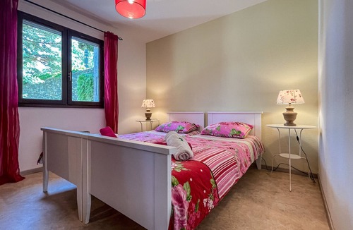 Flaux Villa | 30FLOO· De Roses