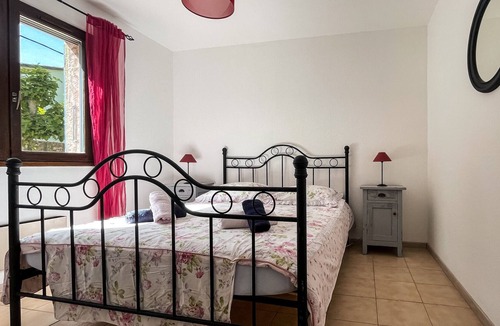 Flaux Villa | 30FLOO· De Roses