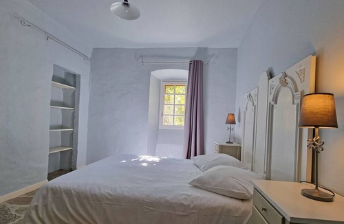 Saint-Cesaire-de-Gauzignan Villa | 30HABRA Habra