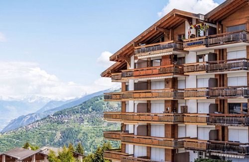 Saint-Pierre-de-Clages Apartment | 31 m² Apartment ∙ 1 bedroom ∙ 4 guests