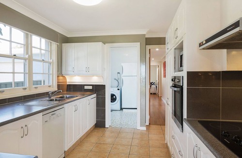 Dalmeny House | 31 McMillan Crescent, Dalmeny