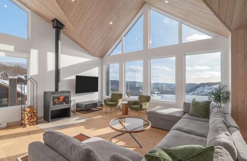 Stoneham Ski Chalet | 32 Chemin Blanc