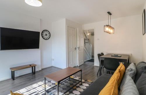 Leicester House | 32 Moorland House