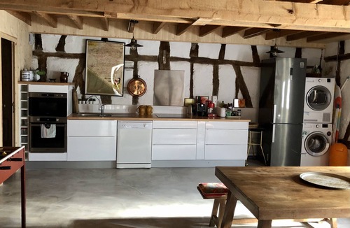 Vimory House | 320m2 property with heated swimming pool 115km south of Paris