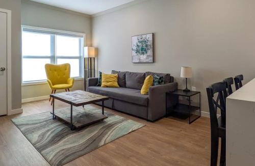 Dunellen Apartment | 321 Modern 1BR Apt Walk to NJT