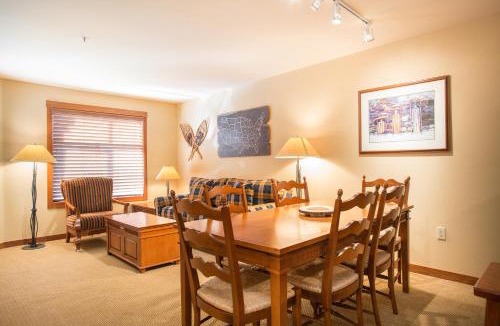 Snowbird Apartment | 3216 - One Bedroom Den Standard Powderhorn Lodge