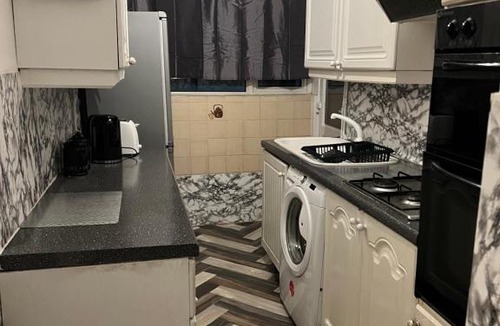 Bilston Apartment | 322 Birmingham new road