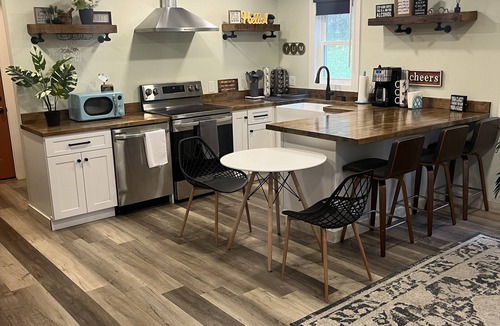 Tannersville House | 322 Learn Rd