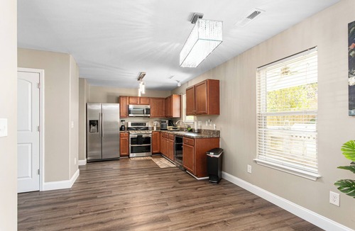 Mebane House | 327 Beautiful Residence in Mebane NC.