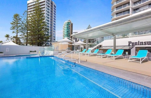 Surfers Paradise Apartment | 32B Peninsula Summary