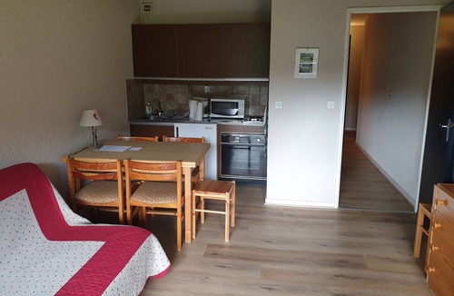 Correncon-en-Vercors Apartment | 32m² Studio at Ski Slopes Foot in Corrençon