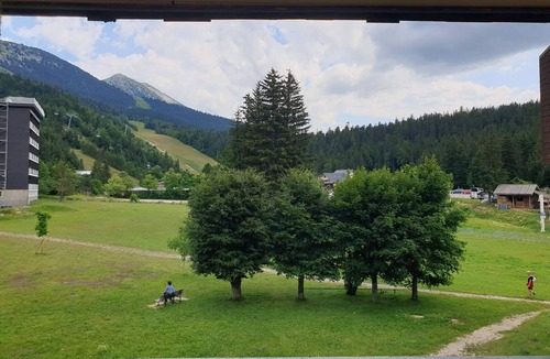 Correncon-en-Vercors Apartment | 32m² Studio at Ski Slopes Foot in Corrençon