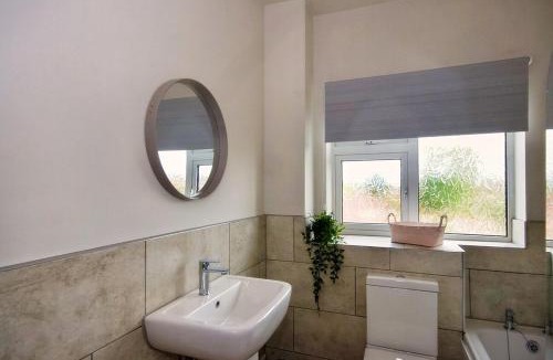 Fazeley Apartment | #33 Beautiful 2 bed apt Tamworth Private Parking