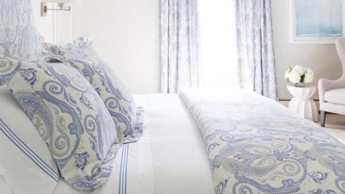 Lenox Hotel | 33 Main