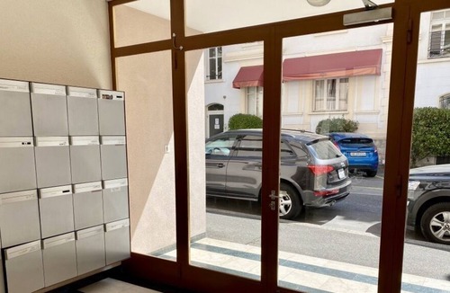 Lausanne Apartment | 332 * Near the lake and city center !