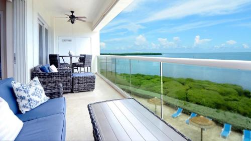 Rock Harbor House | 335 Mariners Club