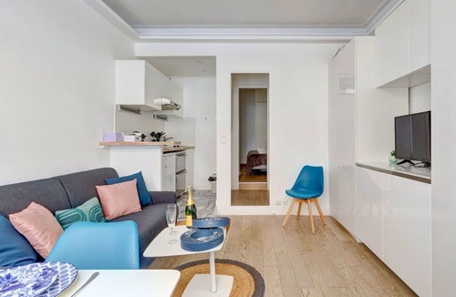 Quartier de l'Ecole-Militaire Apartment | 335 Oudina - Charming & Quiet Apt in Paris 7