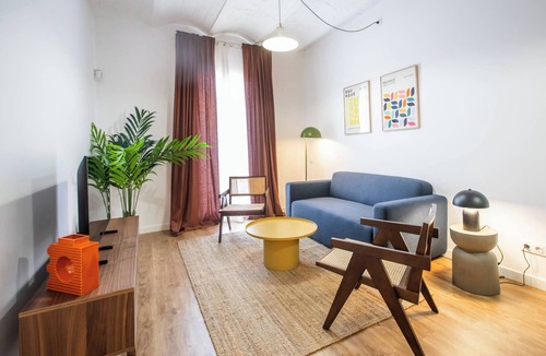 El Poble-sec Apartment | 33PAR1094 - Magnific 2BR Flat in Poble Sec