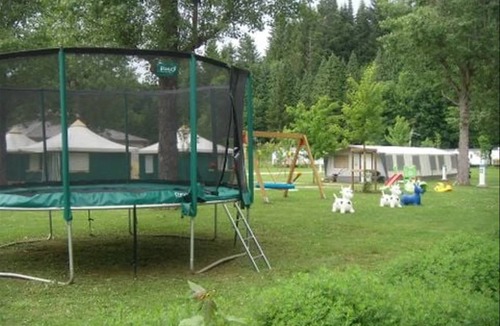 Le Chambon-sur-Lignon House | 34 m² Mobile home ∙ 3 bedrooms ∙ 8 guests