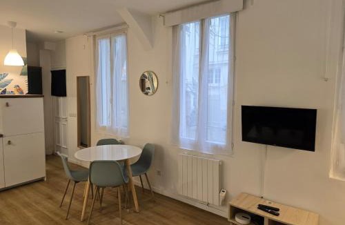 Val-de-Grace Apartment | 340 rue Saint-Jacques Paris V - Studio