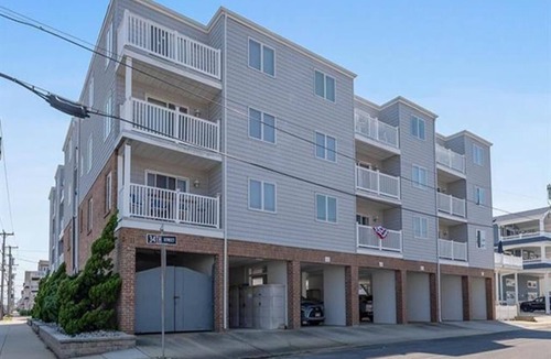Sea Isle City Condo | 3400 Landis Unit 306