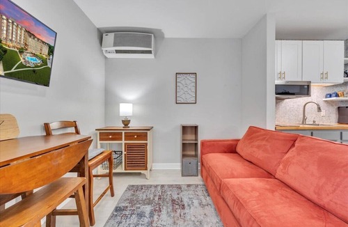 Smith Mountain Lake Apartment | #3402 - Studio Suite - Mariners Landing