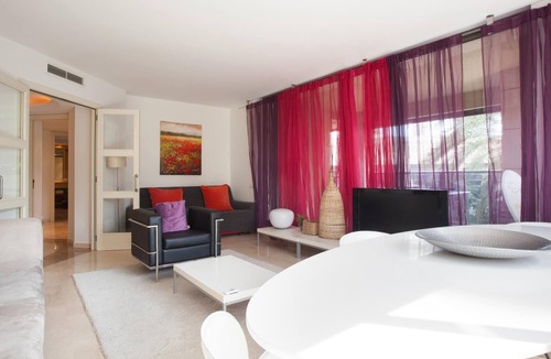 Diagonal Mar i el Front Maritim del Poblenou Apartment | 342 Beach Apartment w/Pool & Terrace II
