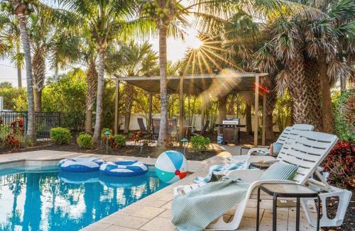 Melbourne Beach House | 3435 S Highway A1A