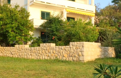 Rab Town Apartment | 35 m² Apartment ∙ 1 bedroom ∙ 2 guests